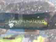 2017 Land Rover Range Rover Sport Autobiography z VIN SALWV2FE7HA142600, wystawiony jako IAAI lot #41906617 z przebiegiem 105 531 mil mil oraz . Historia ofert i sprzedaży dostępna na DreamBid. Obrazek 9.