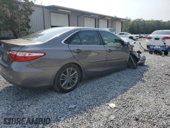 2017 Toyota Camry XLE с VIN 4T1BF1FK4HU738759, выставлен на аукционе Copart как лот 71560785 с пробегом 124 107 миль миль и Списание • Salvage title. История ставок и продаж доступна на DreamBid. Изображение 3.