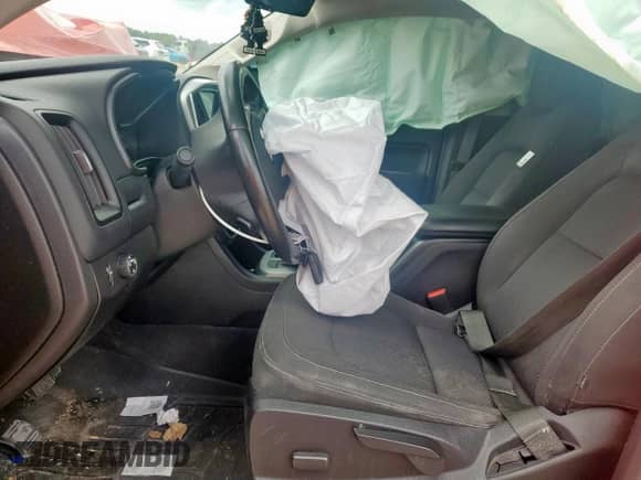 2020 Chevrolet Colorado 2WD LT с VIN 1GCGSCENXL1190094, выставлен на аукционе Copart как лот 60352495 с пробегом 98 323 миль миль и Списание • Salvage title. История ставок и продаж доступна на DreamBid. Изображение 7.