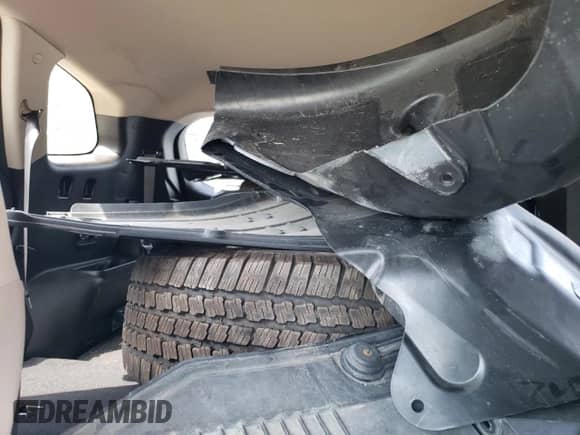 2018 Hyundai Santa Fe SE with VIN KM8SM4HF7JU273214, listed as a Copart auction lot 81427755 with 80,919 mi miles and Salvage title. Bid and sale history available at DreamBid. Image 10.