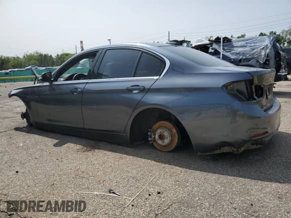 2018 BMW 3 Series 340i xDrive с VIN WBA8B7G51JNU94832, выставлен на аукционе Copart как лот 59209085 с пробегом Не указан миль и Списание • Salvage title. История ставок и продаж доступна на DreamBid. Изображение 2.