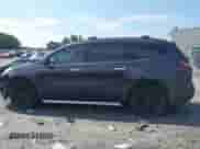 2016 Chevrolet Traverse LS z VIN 1GNKRFED3GJ290923, wystawiony jako IAAI lot #43028015 z przebiegiem 140 243 mil mil oraz . Historia ofert i sprzedaży dostępna na DreamBid. Obrazek 14.