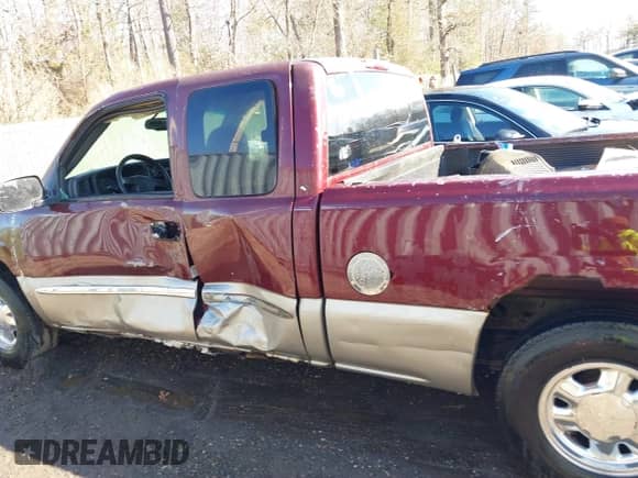 2003 GMC Sierra 1500 SLE with VIN 2GTEC19T031156290, listed as a IAAI auction lot 41425837 with 222,236 mi miles and . Bid and sale history available at DreamBid. Image 14.