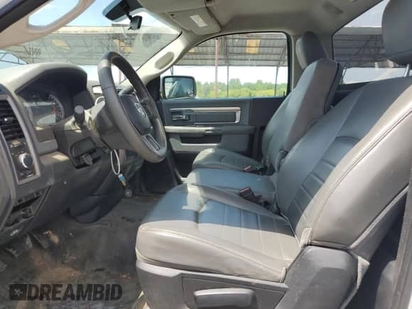 2013 Ram 1500 Tradesman z VIN 3C6JR6DP2DG524523, wystawiony jako Copart lot #64696364 z przebiegiem 159 307 mil mil oraz Szkoda całkowita • Salvage title. Historia ofert i sprzedaży dostępna na DreamBid. Obrazek 10.