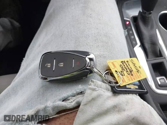 2020 Chevrolet Equinox LS с VIN 3GNAXHEV3LS503545, выставлен на аукционе IAAI как лот 42097432 с пробегом 114 956 миль миль и . История ставок и продаж доступна на DreamBid. Изображение 11.