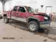 2004 Chevrolet Silverado 2500HD LS z VIN 1GCHK29U54E235372, wystawiony jako IAAI lot #40829714 z przebiegiem 234 434 mil mil oraz . Historia ofert i sprzedaży dostępna na DreamBid. Obrazek 1.