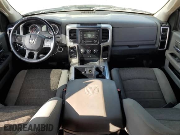 2015 Ram 1500 SLT z VIN 1C6RR7GG2FS669674, wystawiony jako Copart lot #72450984 z przebiegiem 150 419 mil mil oraz Szkoda całkowita • Salvage title. Historia ofert i sprzedaży dostępna na DreamBid. Obrazek 8.