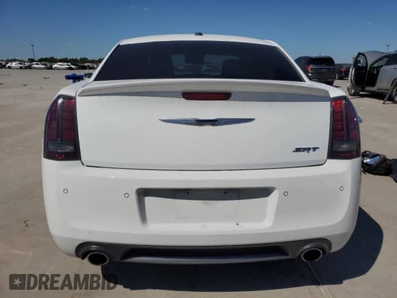 2014 Chrysler 300 SRT-8 с VIN 2C3CCAFJ5EH230747, выставлен на аукционе Copart как лот 73540564 с пробегом 29 458 миль миль и Списание • Salvage title. История ставок и продаж доступна на DreamBid. Изображение 6.