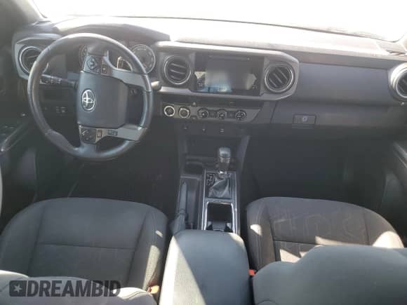 2017 Toyota Tacoma TRD Off Road z VIN 5TFCZ5AN6HX112007, wystawiony jako Copart lot #85649345 z przebiegiem 88 863 mil mil oraz Szkoda całkowita • Salvage title. Historia ofert i sprzedaży dostępna na DreamBid. Obrazek 8.