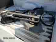 1999 GMC Sierra 1500 SLE с VIN 1GTEC14V4XZ504811, выставлен на аукционе Copart как лот 72525404 с пробегом 179 011 миль миль и Списание • Salvage title. История ставок и продаж доступна на DreamBid. Изображение 14.