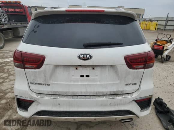 2020 Kia Sorento SX с VIN 5XYPK4A51LG670018, выставлен на аукционе Copart как лот 43525925 с пробегом 71 738 миль миль и На запчасти • Non repairable. История ставок и продаж доступна на DreamBid. Изображение 6.