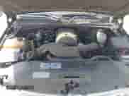 2003 Chevrolet Tahoe LT z VIN 1GNEC13Z03R318933, wystawiony jako IAAI lot #41828148 z przebiegiem 192 851 mil mil oraz . Historia ofert i sprzedaży dostępna na DreamBid. Obrazek 10.