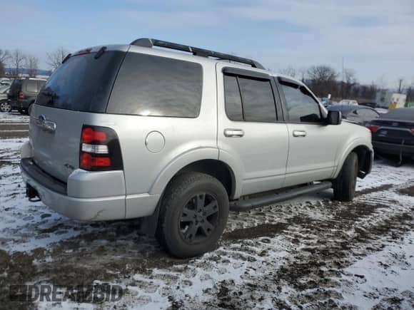 2010 Ford Explorer with VIN 1FMEU7D80AUA08592, listed as a Copart auction lot 88688615 with 149,113 mi miles and Salvage title. Bid and sale history available at DreamBid. Image 3.