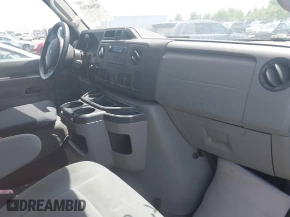 2009 Ford Econoline Cargo Commercial с VIN 1FTNE14W39DA67807, выставлен на аукционе IAAI как лот 42948769 с пробегом 127 827 миль миль и . История ставок и продаж доступна на DreamBid. Изображение 5.