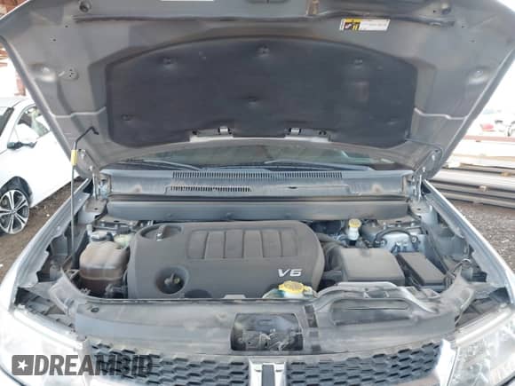 2016 Dodge Journey SXT with VIN 3C4PDCBG3GT180960, listed as a IAAI auction lot 43165646 with 162,770 mi miles and . Bid and sale history available at DreamBid. Image 10.