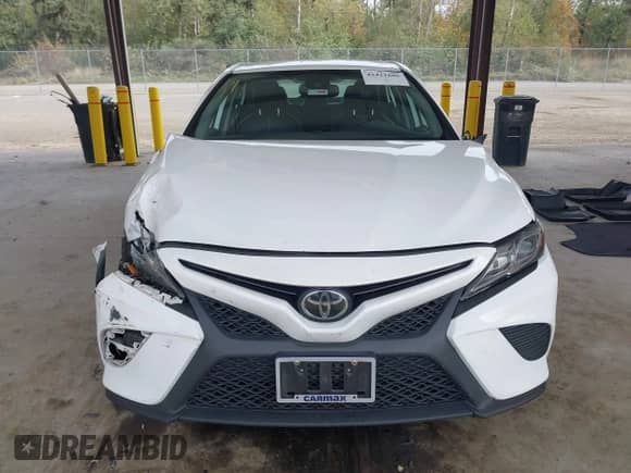 2019 Toyota Camry SE z VIN 4T1B11HK3KU847698, wystawiony jako IAAI lot #43421686 z przebiegiem 108 989 mil mil oraz . Historia ofert i sprzedaży dostępna na DreamBid. Obrazek 12.