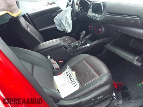 2022 Chevrolet Blazer RS с VIN 3GNKBKRS8NS137309, выставлен на аукционе IAAI как лот 42366221 с пробегом 38 368 миль миль и . История ставок и продаж доступна на DreamBid. Изображение 5.