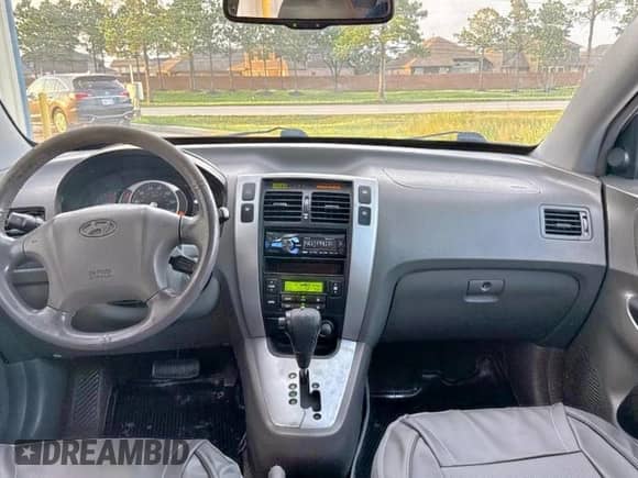 2006 Hyundai Tucson GLS с VIN KM8JN12D46U291143, выставлен на аукционе Copart как лот 72102015 с пробегом 127 654 миль миль и Чистый • Clean title. История ставок и продаж доступна на DreamBid. Изображение 9.