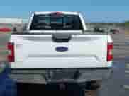 2018 Ford F-150 XL z VIN 1FTFX1E55JKC30834, wystawiony jako IAAI lot #43320333 z przebiegiem 95 773 mil mil oraz . Historia ofert i sprzedaży dostępna na DreamBid. Obrazek 17.