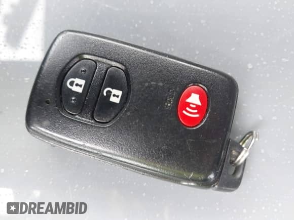 2013 Toyota Prius Three с VIN JTDKN3DUXD5588765, выставлен на аукционе IAAI как лот 43282338 с пробегом 103 009 миль миль и . История ставок и продаж доступна на DreamBid. Изображение 11.