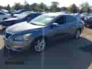 2015 Nissan Altima S z VIN 1N4AL3AP0FC214296, wystawiony jako IAAI lot #43135589 z przebiegiem 208 558 mil mil oraz . Historia ofert i sprzedaży dostępna na DreamBid. Obrazek 2.