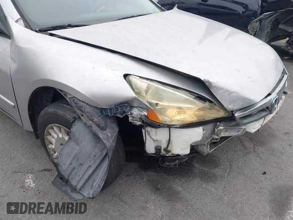 2006 Honda Accord VP с VIN 1HGCM56156A013734, выставлен на аукционе IAAI как лот 42973923 с пробегом 86 396 миль миль и . История ставок и продаж доступна на DreamBid. Изображение 19.