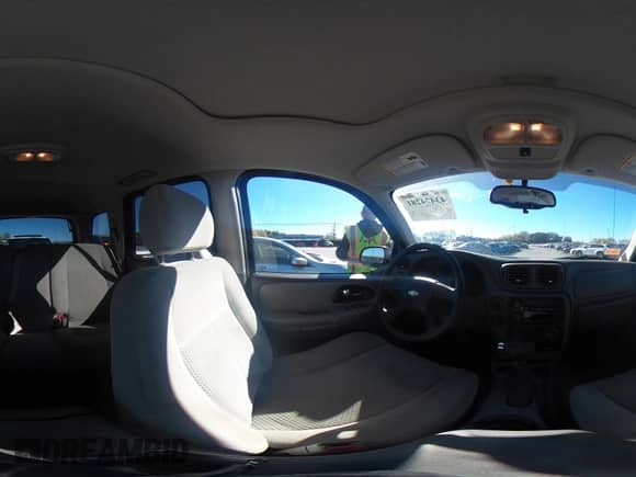 2007 Chevrolet TrailBlazer LS с VIN 1GNDT13S972286089, выставлен на аукционе IAAI как лот 43474281 с пробегом 177 444 миль миль и . История ставок и продаж доступна на DreamBid. Изображение 18.