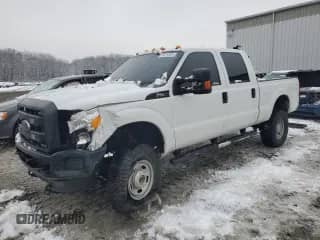 2016 Ford F-250 Lariat z VIN 1FT7W2B61GEA87513, wystawiony jako Copart lot #44210035 z przebiegiem 84 196 mil mil oraz Szkoda całkowita • Salvage title. Historia ofert i sprzedaży dostępna na DreamBid. Obrazek 1.