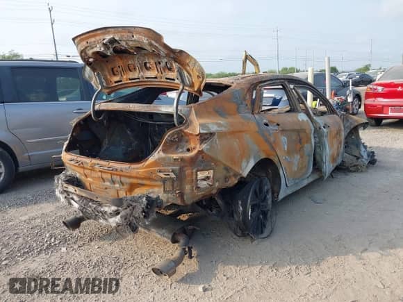 2023 Hyundai Elantra z VIN KMHLW4AK5PU019113, wystawiony jako IAAI lot #42280349 z przebiegiem 27 539 mil mil oraz . Historia ofert i sprzedaży dostępna na DreamBid. Obrazek 4.