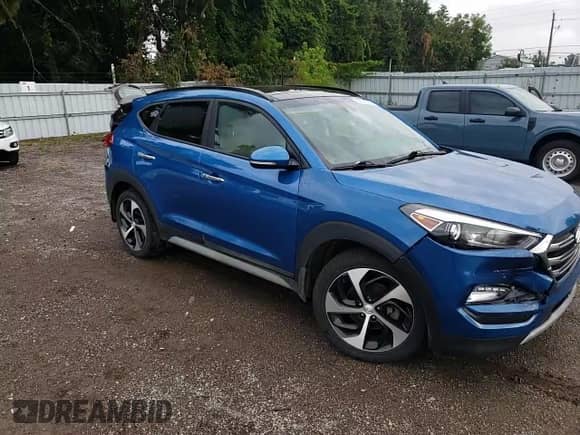 2018 Hyundai Tucson Limited with VIN KM8J3CA22JU777914, listed as a Copart auction lot 65572415 with 52,058 mi miles and Salvage title. Bid and sale history available at DreamBid. Image 14.