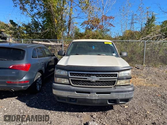 2006 Chevrolet Silverado 1500 Work Truck с VIN 1GCEC19V46Z222918, выставлен на аукционе IAAI как лот 43538270 с пробегом 208 200 миль миль и . История ставок и продаж доступна на DreamBid. Изображение 33.
