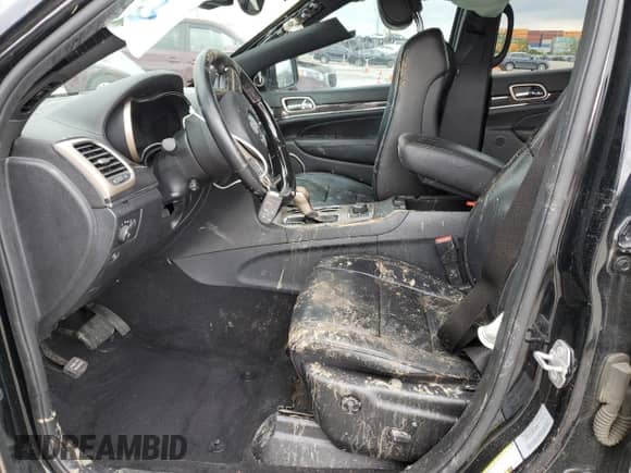 2017 Jeep Grand Cherokee Overland with VIN 1C4RJFCG7HC684748, listed as a Copart auction lot 81811815 with 72,945 mi miles and Salvage title. Bid and sale history available at DreamBid. Image 7.