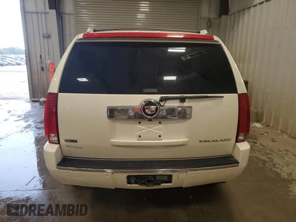 2009 Cadillac Escalade с VIN 1GYFK13219R124708, выставлен на аукционе Copart как лот 59329115 с пробегом 154 595 миль миль и Чистый • Clean title. История ставок и продаж доступна на DreamBid. Изображение 6.