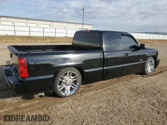 2003 Chevrolet Silverado SS с VIN 2GCEK19N631366266, выставлен на аукционе Copart как лот 79645644 с пробегом 146 791 миль миль и Списание • Salvage title. История ставок и продаж доступна на DreamBid. Изображение 3.
