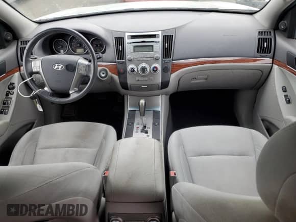 2010 Hyundai Veracruz GLS с VIN KM8NUDCC4AU103631, выставлен на аукционе Copart как лот 72098684 с пробегом 214 950 миль миль и Списание • Salvage title. История ставок и продаж доступна на DreamBid. Изображение 8.