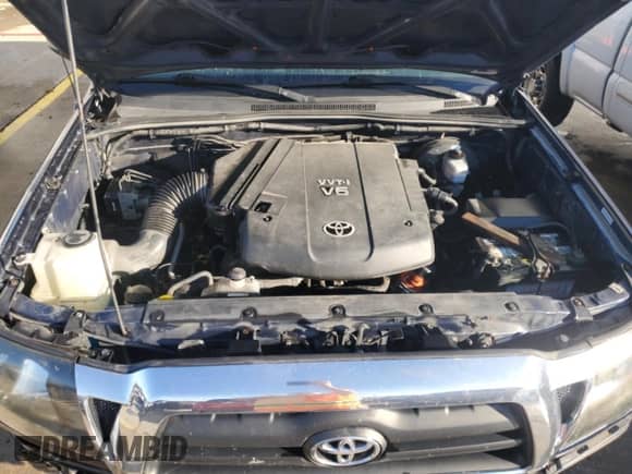 2006 Toyota Tacoma с VIN 5TELU42N86Z280325, выставлен на аукционе Copart как лот 85698185 с пробегом 301 795 миль миль и Списание • Salvage title. История ставок и продаж доступна на DreamBid. Изображение 11.