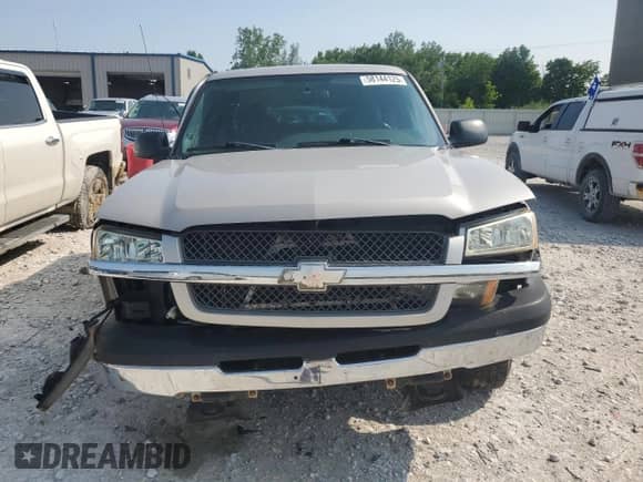 2005 Chevrolet Silverado 1500 Work Truck with VIN 1GCEK19V25Z326535, listed as a Copart auction lot 58144125 with 218,351 mi miles and Clean title. Bid and sale history available at DreamBid. Image 5.