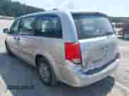 2012 Dodge Grand Caravan American Value z VIN 2C4RDGBGXCR258518, wystawiony jako IAAI lot #42585471 z przebiegiem 221 504 mil mil oraz . Historia ofert i sprzedaży dostępna na DreamBid. Obrazek 3.