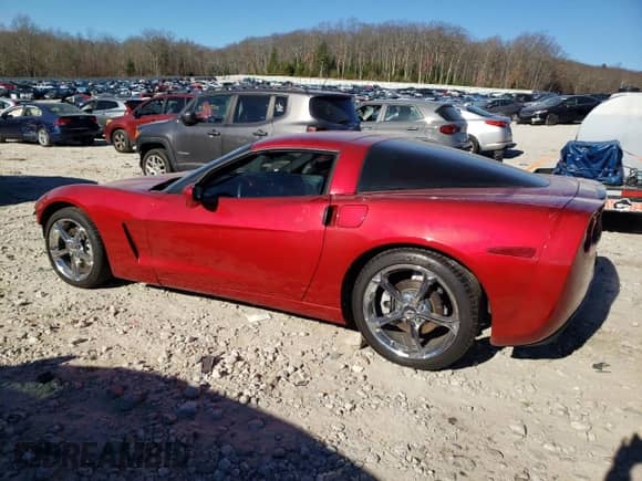 2005 Chevrolet Corvette с VIN 1G1YY24U155115536, выставлен на аукционе Copart как лот 80206244 с пробегом 59 817 миль миль и Чистый • Clean title. История ставок и продаж доступна на DreamBid. Изображение 2.
