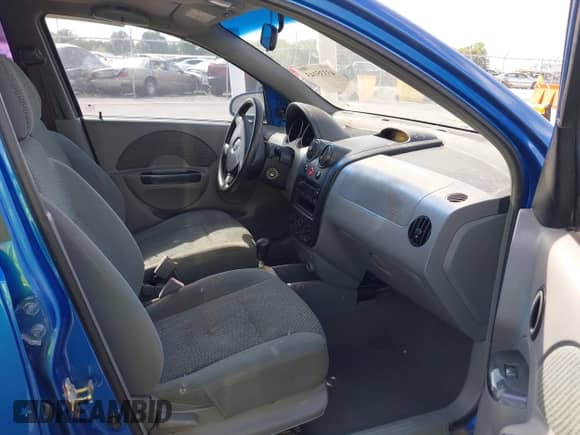 2005 Chevrolet Aveo LT с VIN KL1TG62695B349450, выставлен на аукционе IAAI как лот 43335143 с пробегом 221 580 миль миль и . История ставок и продаж доступна на DreamBid. Изображение 5.