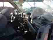 2003 Nissan Frontier XE z VIN 1N6ED26T03C413995, wystawiony jako IAAI lot #43089760 z przebiegiem 137 313 mil mil oraz . Historia ofert i sprzedaży dostępna na DreamBid. Obrazek 5.