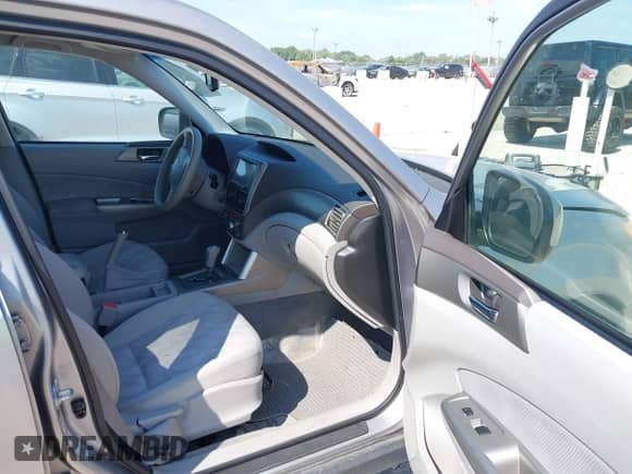 2009 Subaru Forester X with VIN JF2SH63659H793980, listed as a IAAI auction lot 42968368 with 157,326 mi miles and . Bid and sale history available at DreamBid. Image 5.