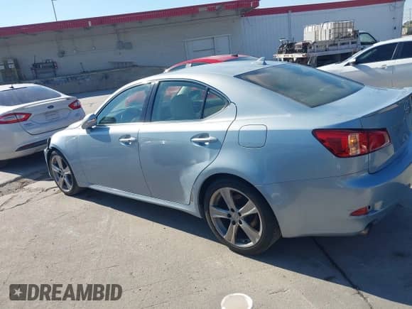 2011 Lexus IS 250 z VIN JTHBF5C26B5144013, wystawiony jako IAAI lot #43426338 z przebiegiem 176 579 mil mil oraz . Historia ofert i sprzedaży dostępna na DreamBid. Obrazek 14.