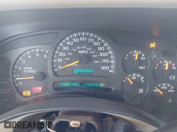 2004 Chevrolet Suburban LS с VIN 1GNFK16Z74R322806, выставлен на аукционе IAAI как лот 43369364 с пробегом 174 476 миль миль и . История ставок и продаж доступна на DreamBid. Изображение 7.