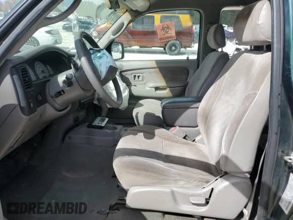 2004 Toyota Tacoma PreRunner with VIN 5TESN92N54Z322226, listed as a Copart auction lot 85106205 with 325,777 mi miles and Salvage title. Bid and sale history available at DreamBid. Image 7.