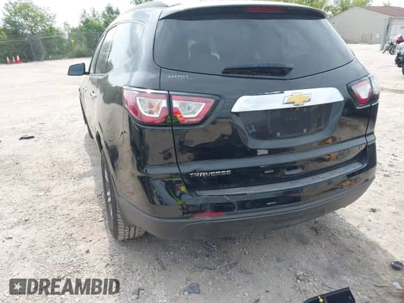2017 Chevrolet Traverse LT с VIN 1GNKRGKD0HJ350880, выставлен на аукционе IAAI как лот 42739400 с пробегом Не указан миль и . История ставок и продаж доступна на DreamBid. Изображение 19.
