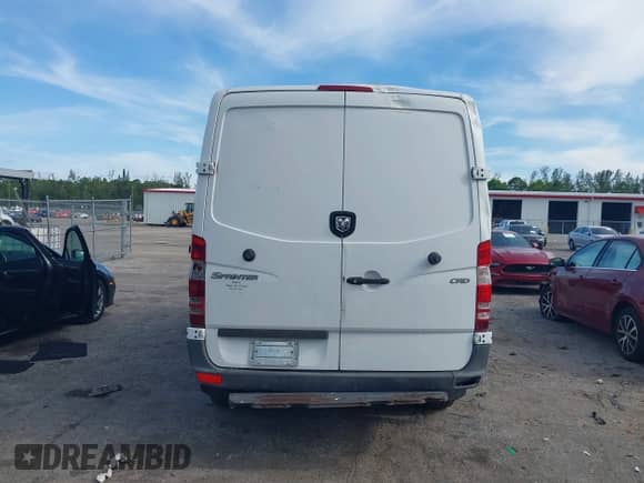 2008 Dodge Sprinter with VIN WD0PE745685293925, listed as a IAAI auction lot 42675185 with Not provided miles and . Bid and sale history available at DreamBid. Image 16.