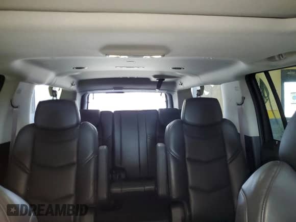 2017 Cadillac Escalade ESV Luxury с VIN 1GYS4HKJ3HR109930, выставлен на аукционе Copart как лот 67478965 с пробегом 114 582 миль миль и Чистый • Clean title. История ставок и продаж доступна на DreamBid. Изображение 10.