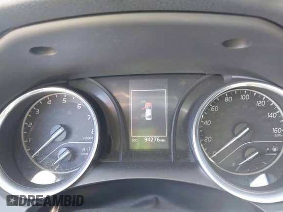 2019 Toyota Camry SE z VIN 4T1B11HK3KU197447, wystawiony jako IAAI lot #43301032 z przebiegiem 94 276 mil mil oraz . Historia ofert i sprzedaży dostępna na DreamBid. Obrazek 7.