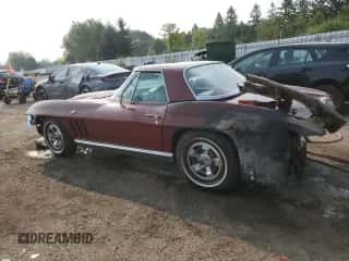 1966 Chevrolet Corvette z VIN 194676S109692, wystawiony jako Copart lot #67199605 z przebiegiem 64 922 mil mil oraz Czysty tytuł • Clean title. Historia ofert i sprzedaży dostępna na DreamBid. Obrazek 2.